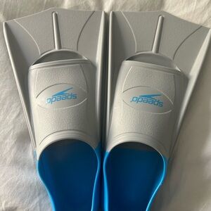 Speedo swim fins